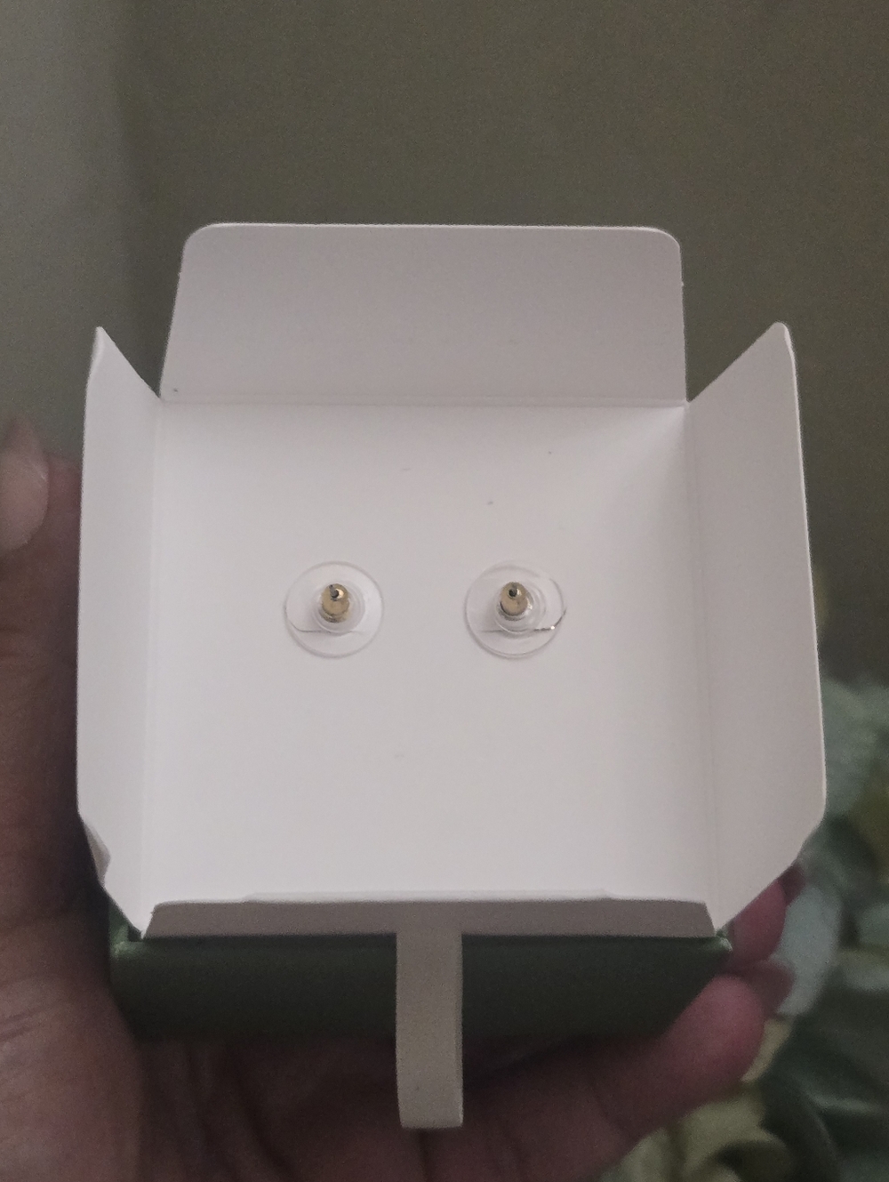 NWT Kate Spade Gold Tone & Mother Of Pearl Butterfly Stud Earrings - Picture 4 of 4